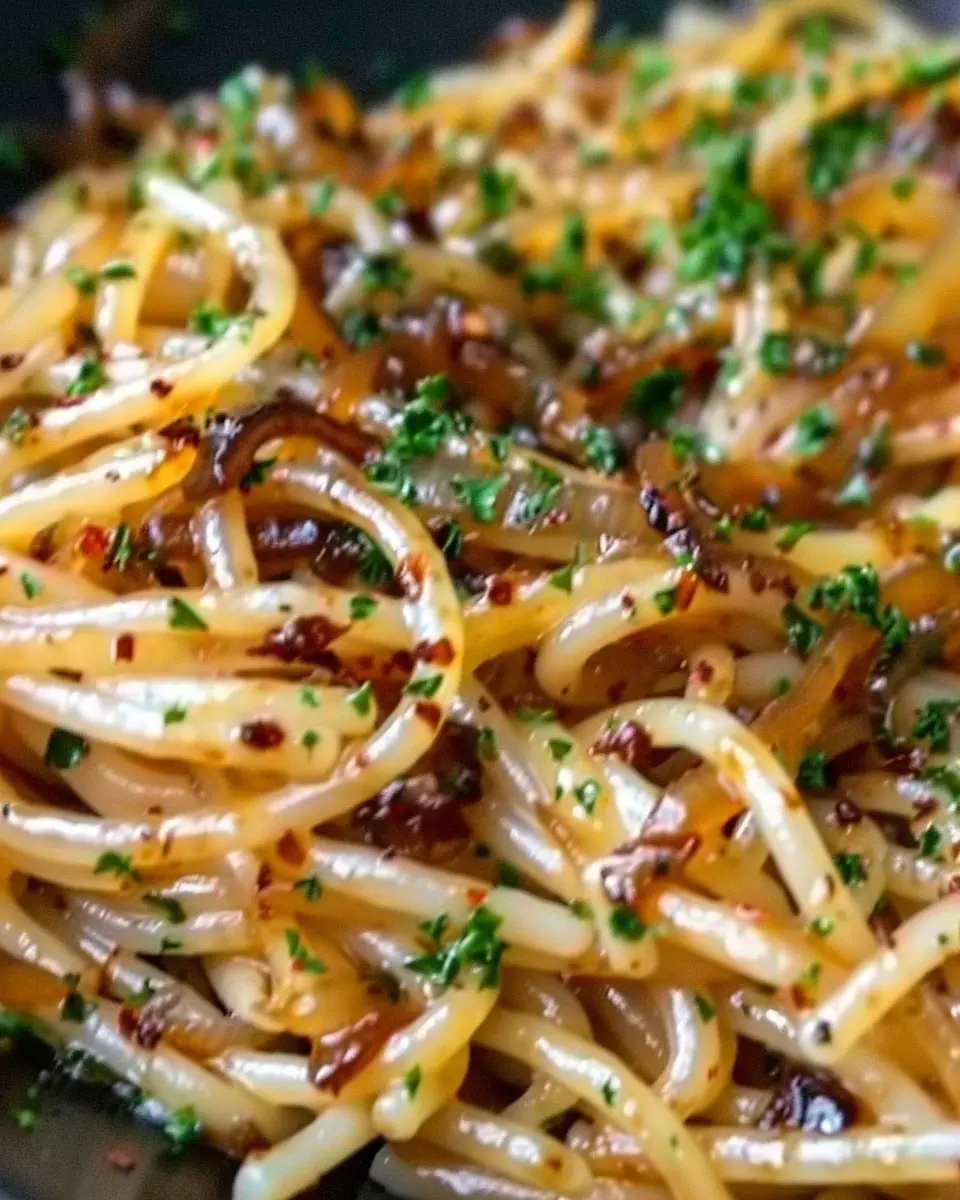 Caramelized Onion Pasta with Chili Oil: A Delicious Twist on Comfort